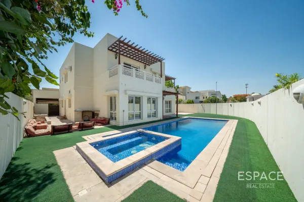 Meadows 4, Meadows, Dubai - Espace