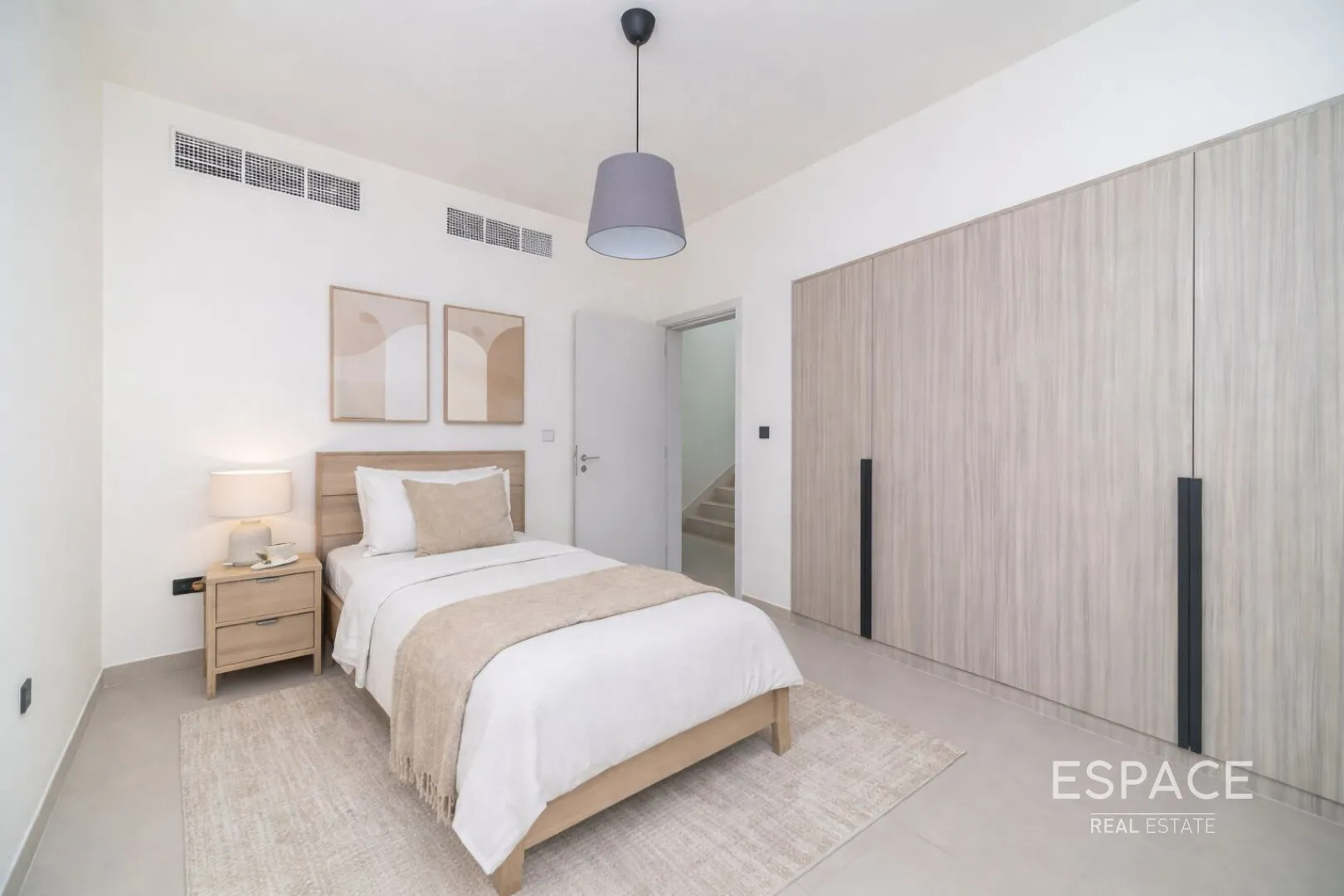 single static gallery