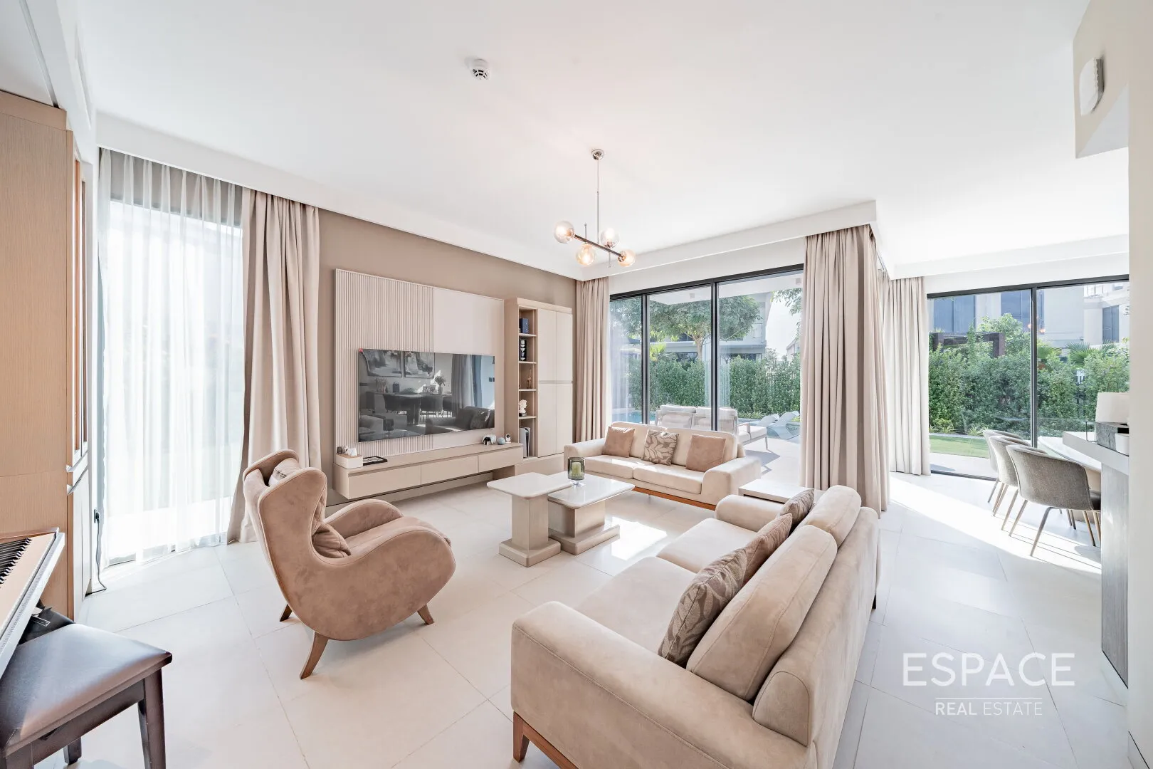 single static gallery