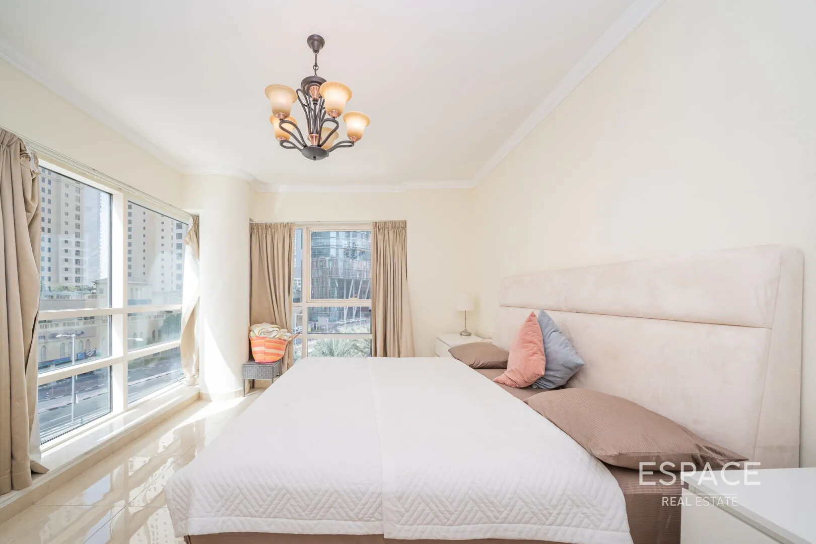 PropertiesGalleryCamera