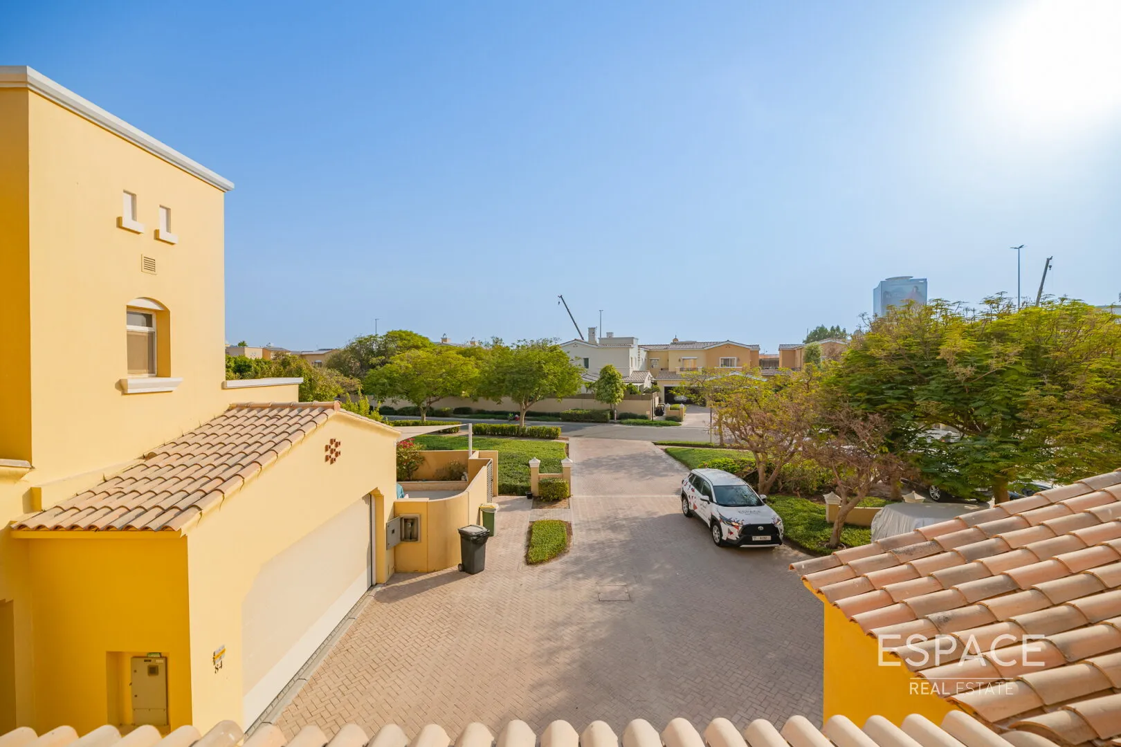 PropertiesGalleryCamera