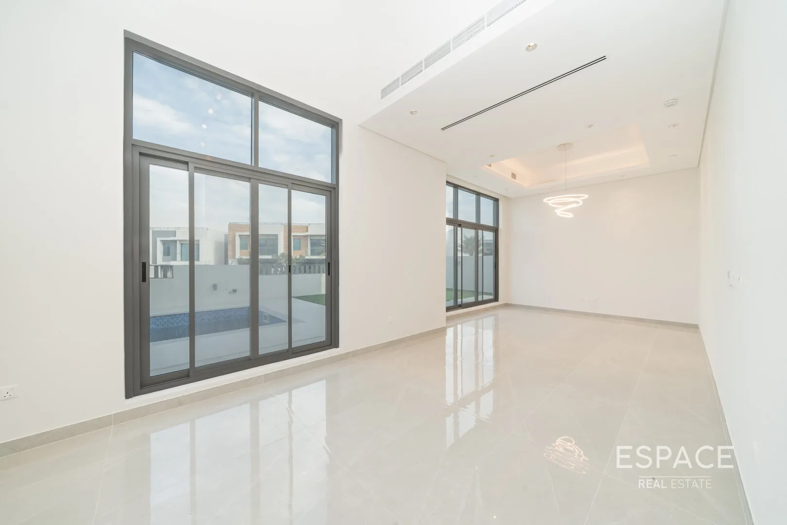 single static gallery