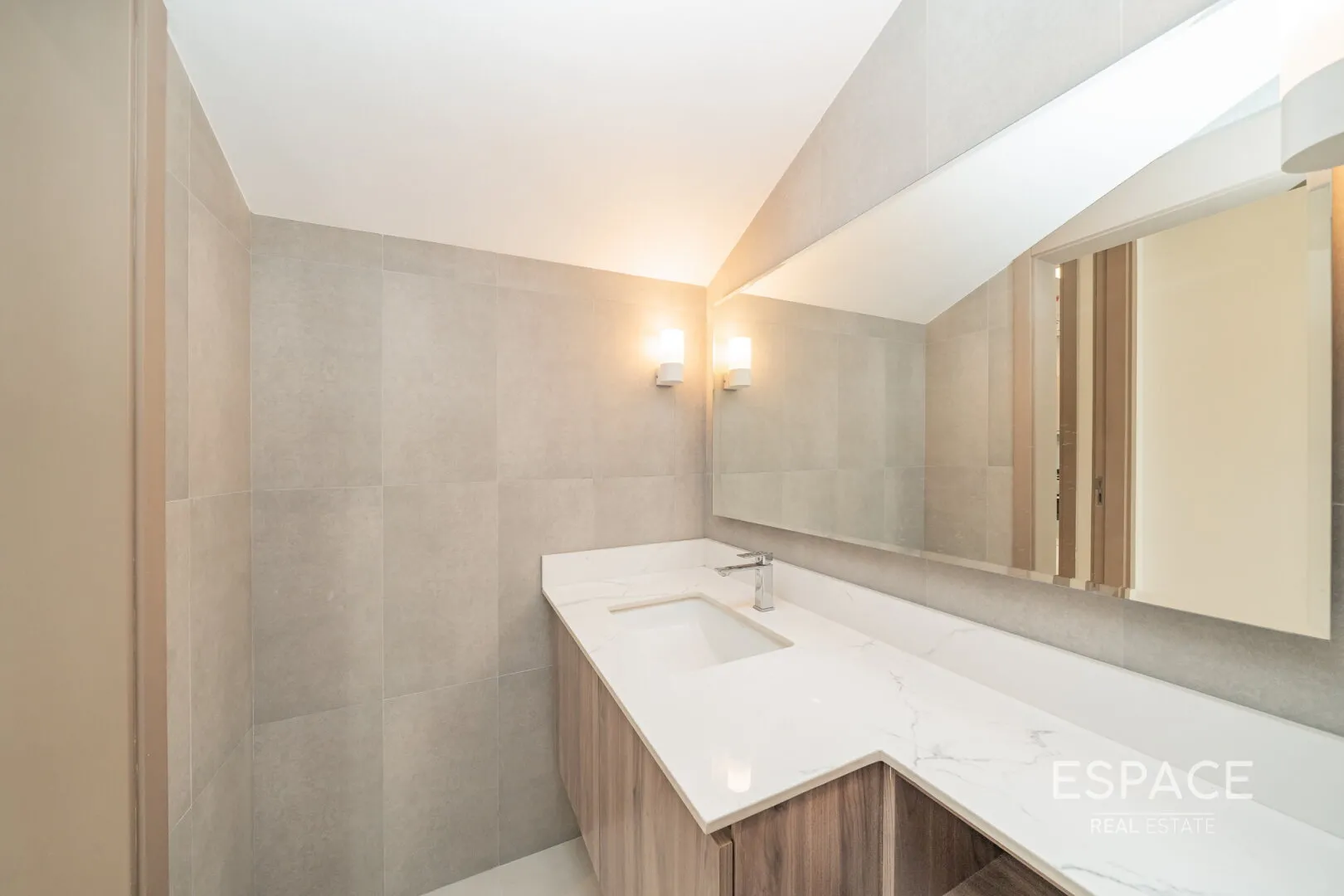 single static gallery