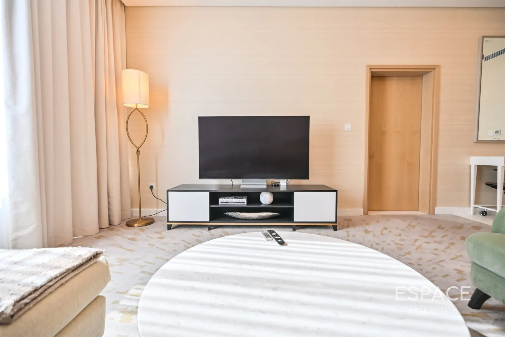 PropertiesGalleryCamera