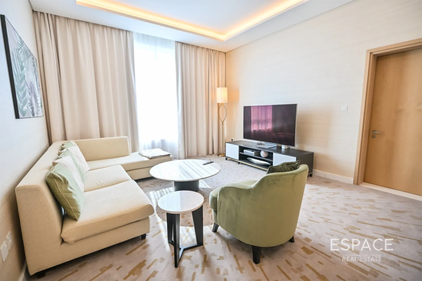 PropertiesGalleryCamera