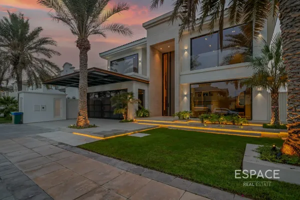 Frond C, Palm Jumeirah, Dubai - Espace
