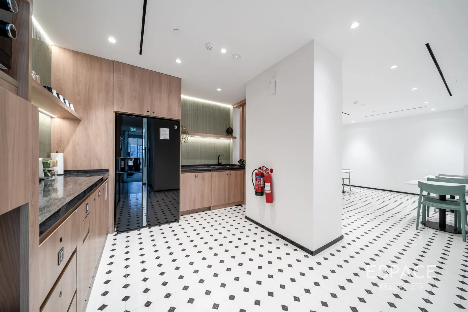 PropertiesGalleryCamera