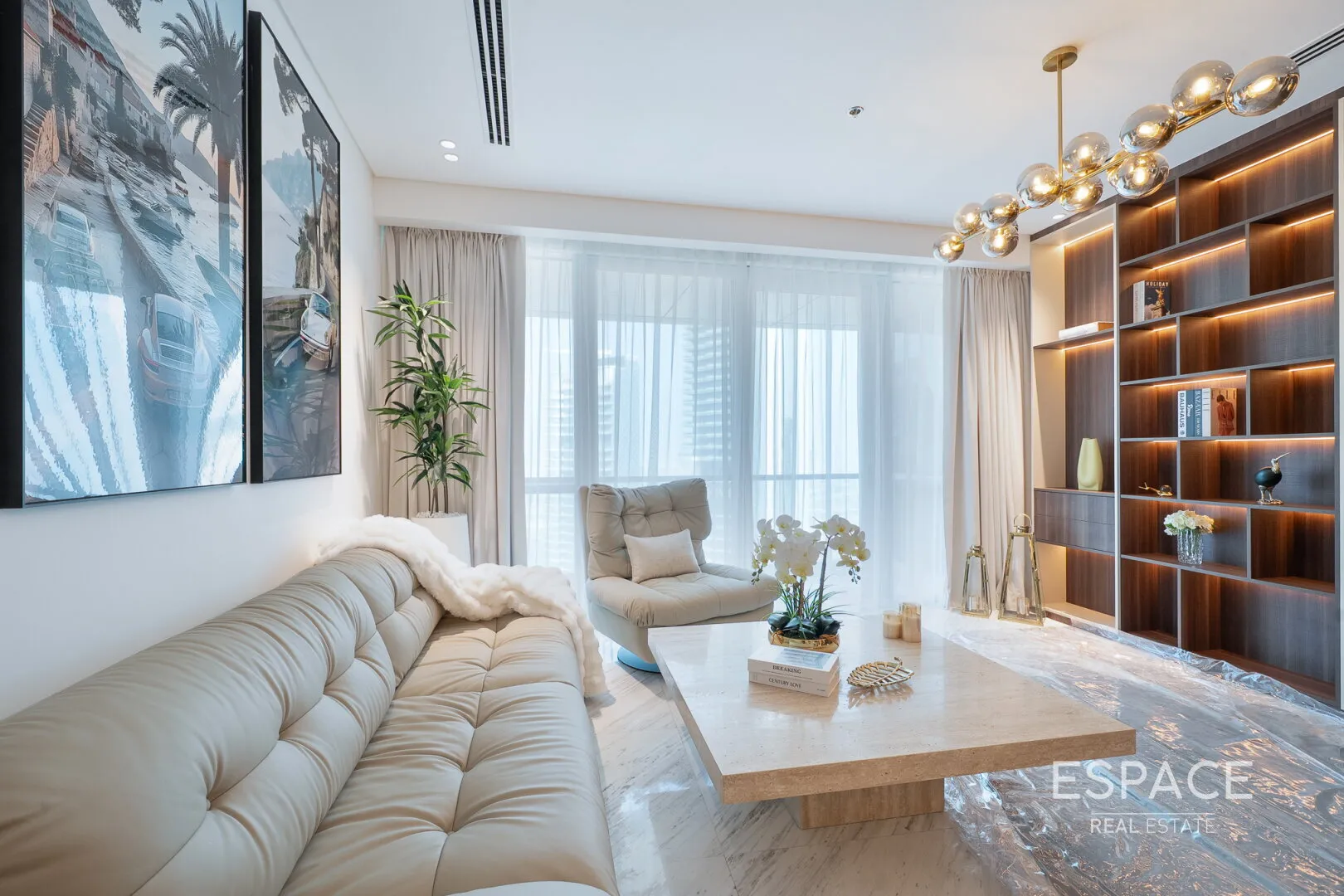 single static gallery