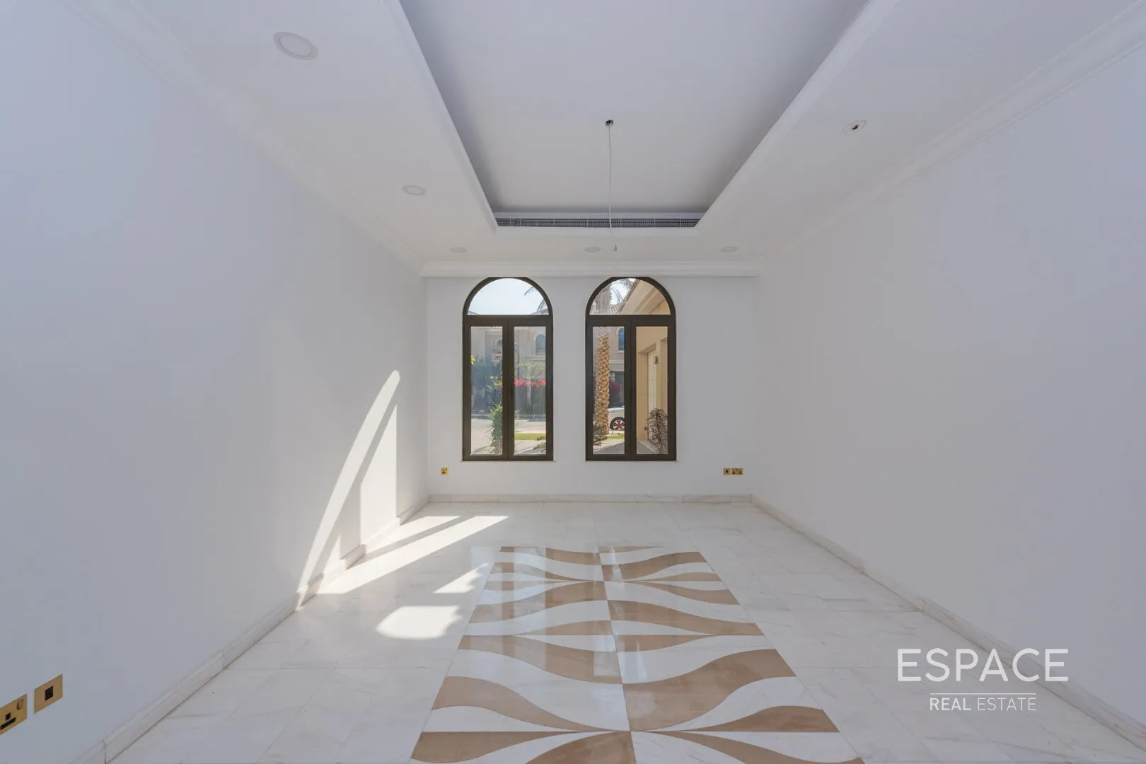 single static gallery