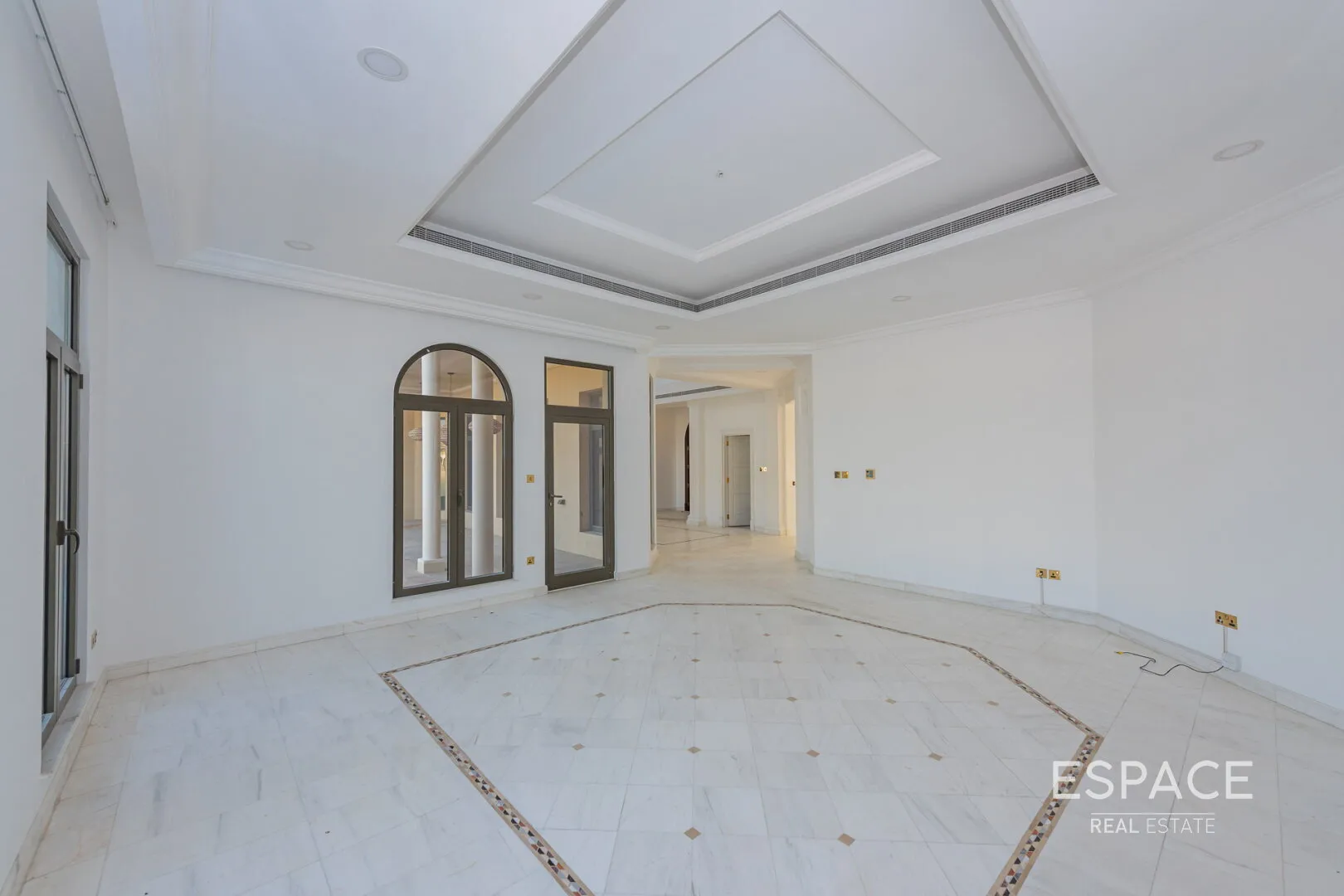 single static gallery