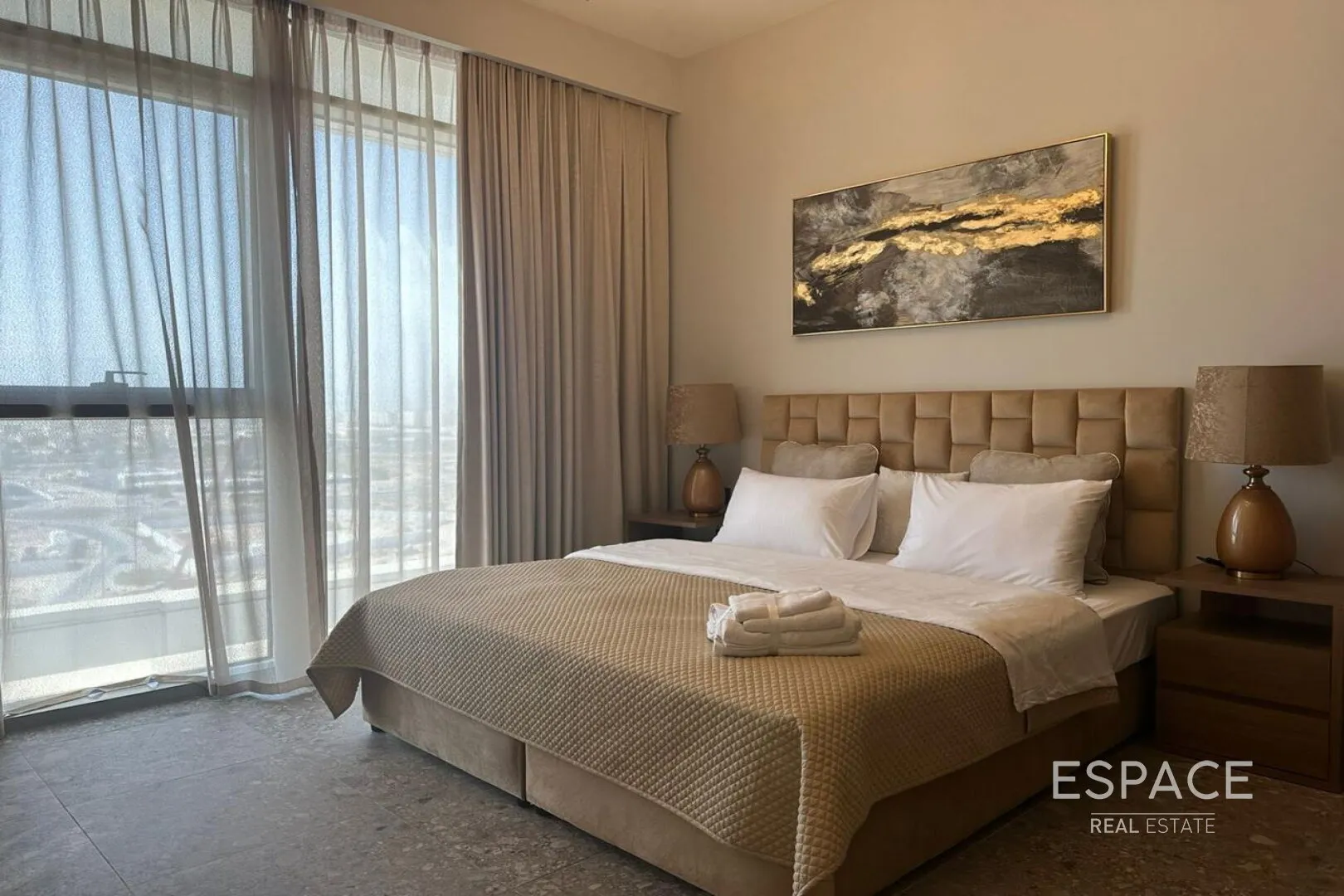 PropertiesGalleryCamera