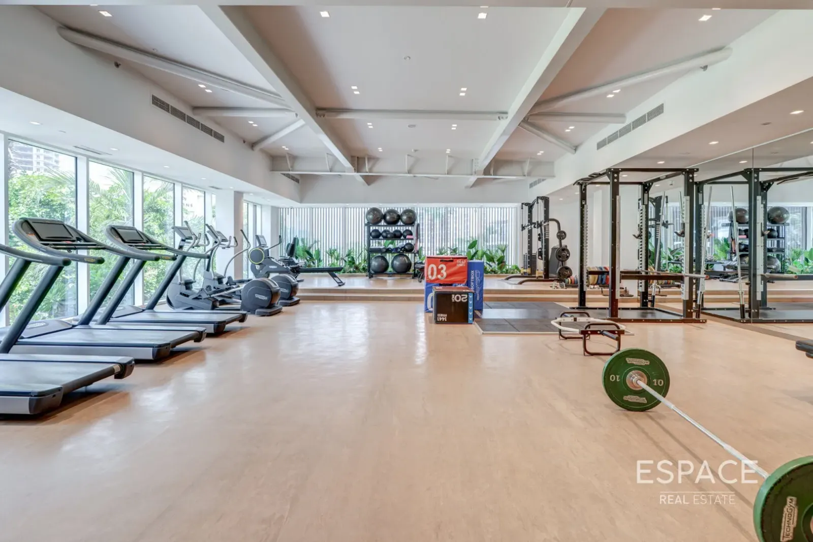 PropertiesGalleryCamera