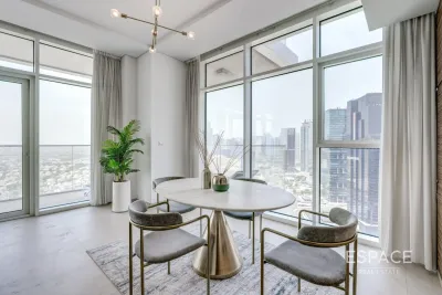 Banyan Tree Residences Hillside Dubai, Jumeirah Lake Towers, Dubai - Espace