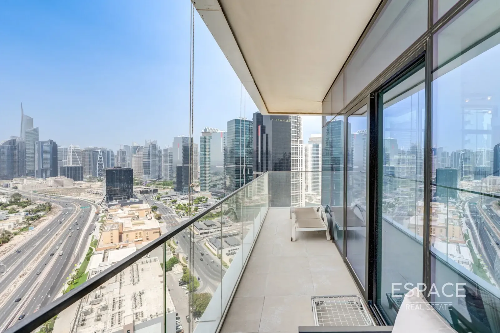 PropertiesGalleryCamera
