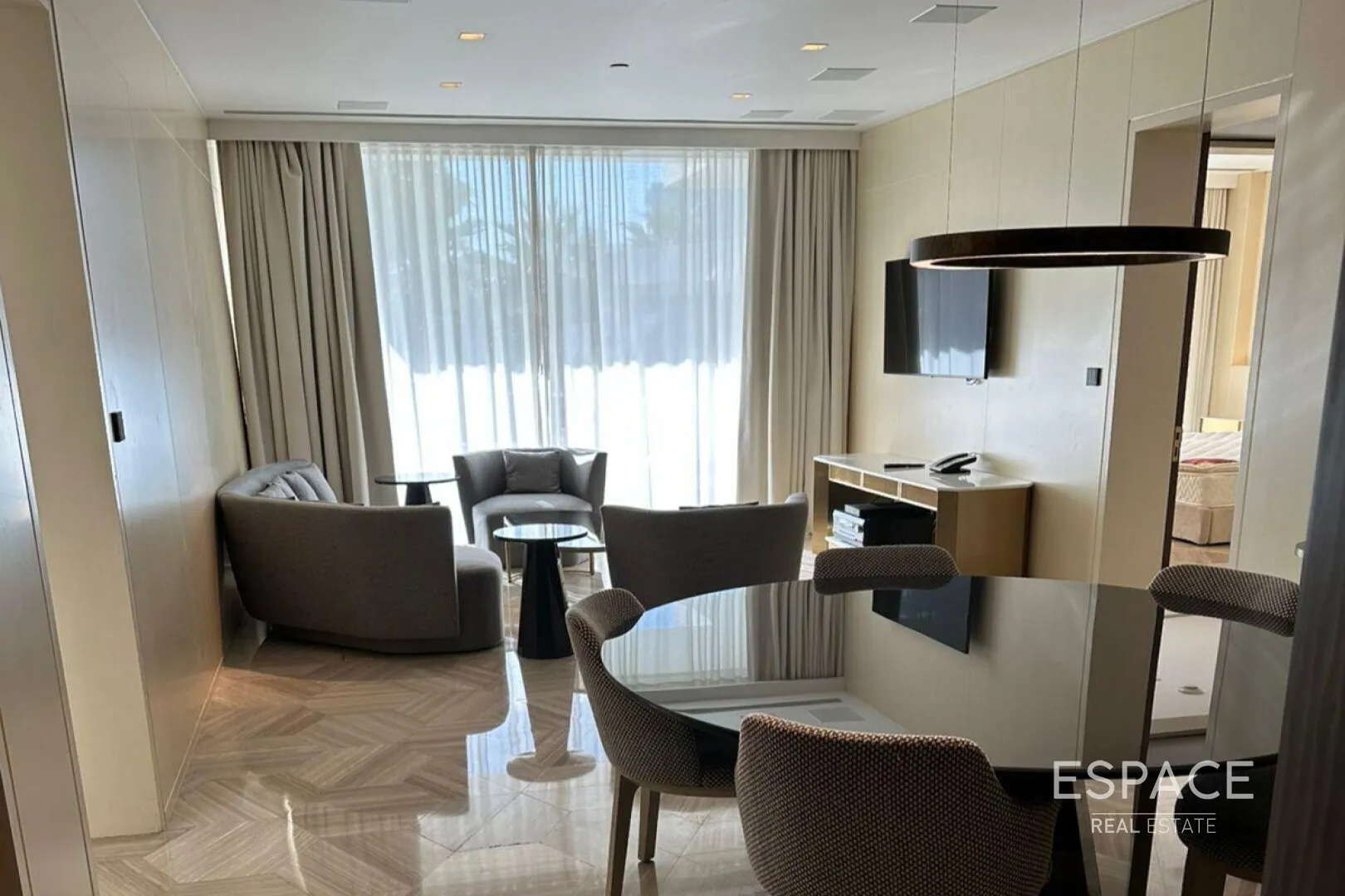 single static gallery