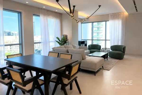 Golf Tower 3, The Views, Dubai - Espace