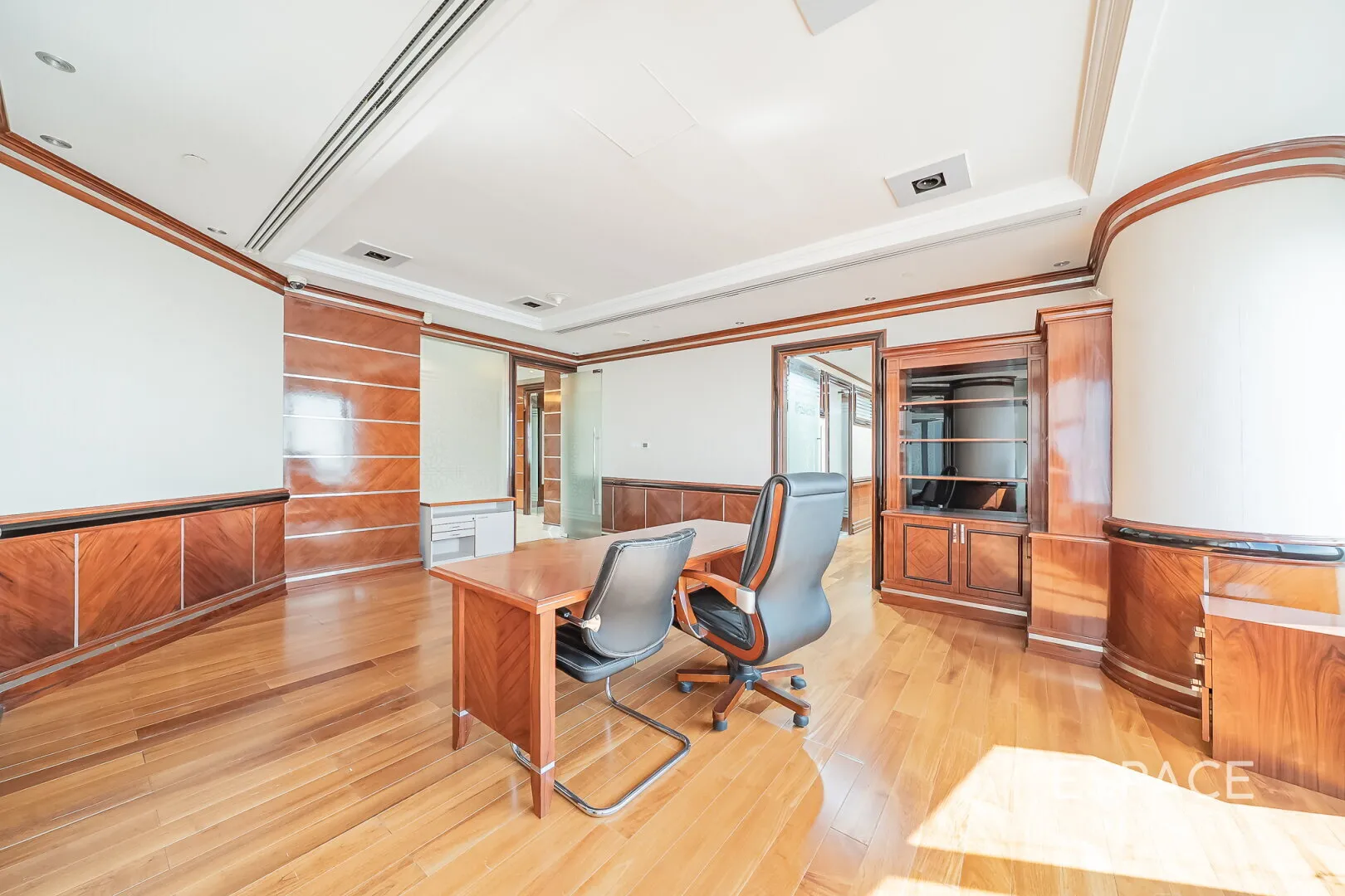 single static gallery