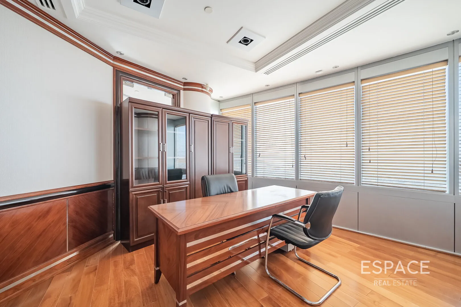 PropertiesGalleryCamera