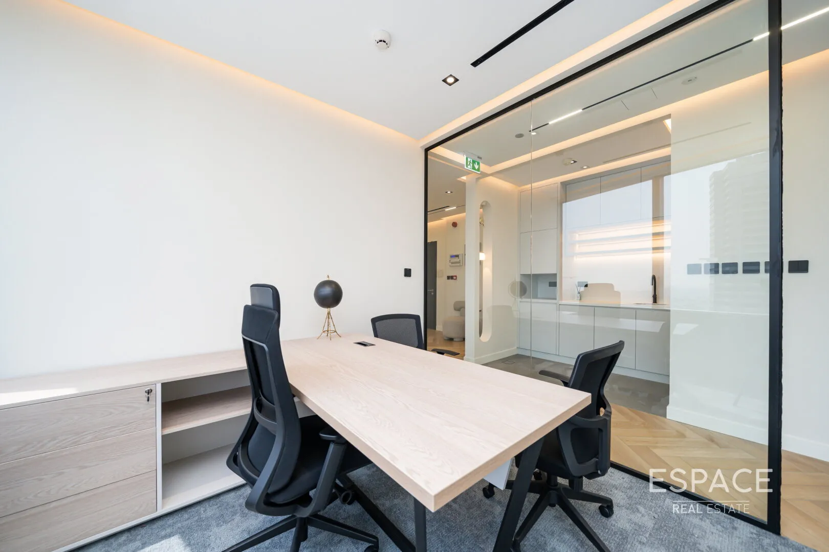 PropertiesGalleryCamera