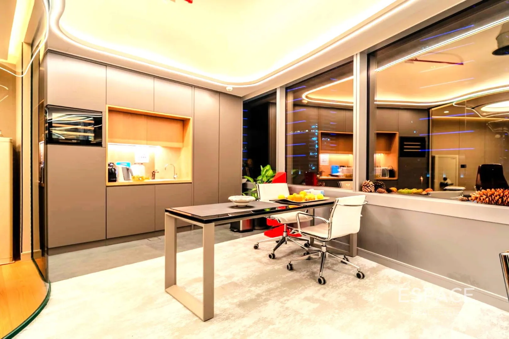 single static gallery