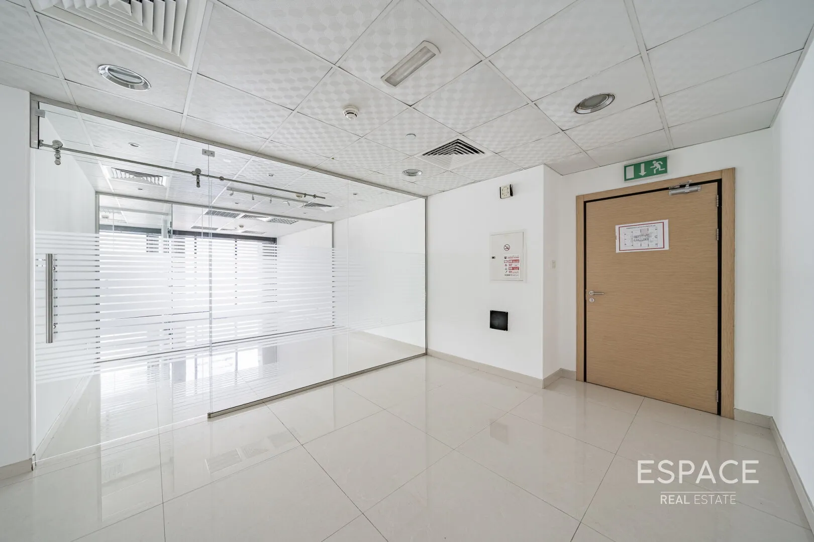 single static gallery