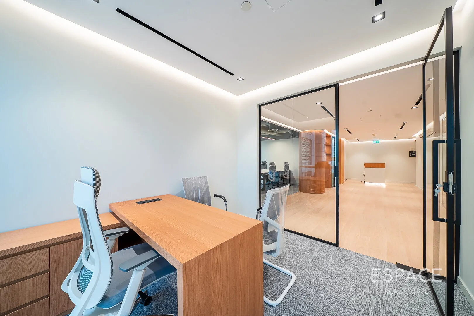 single static gallery