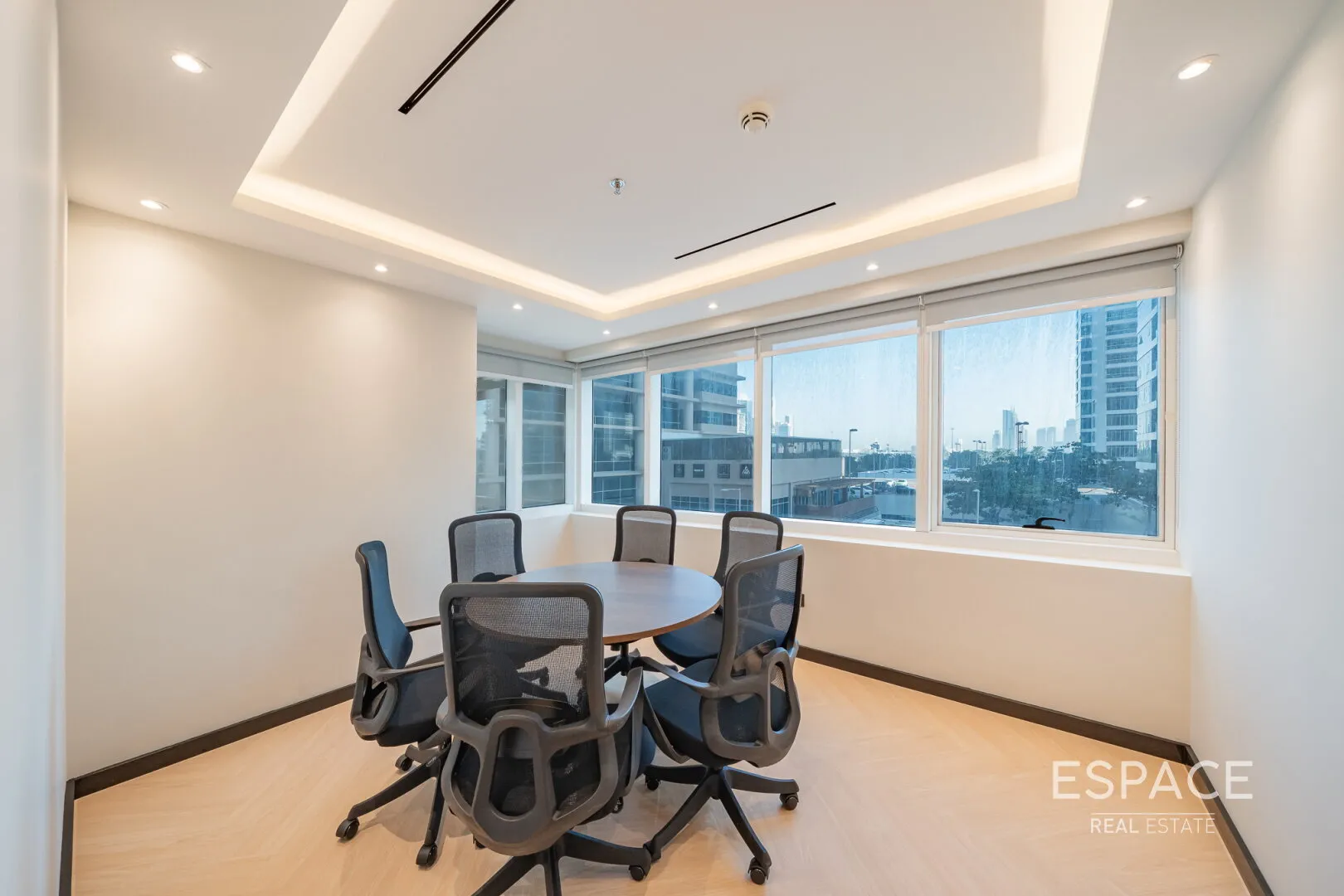 PropertiesGalleryCamera