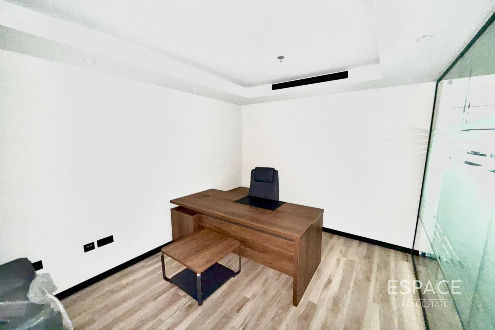 single static gallery