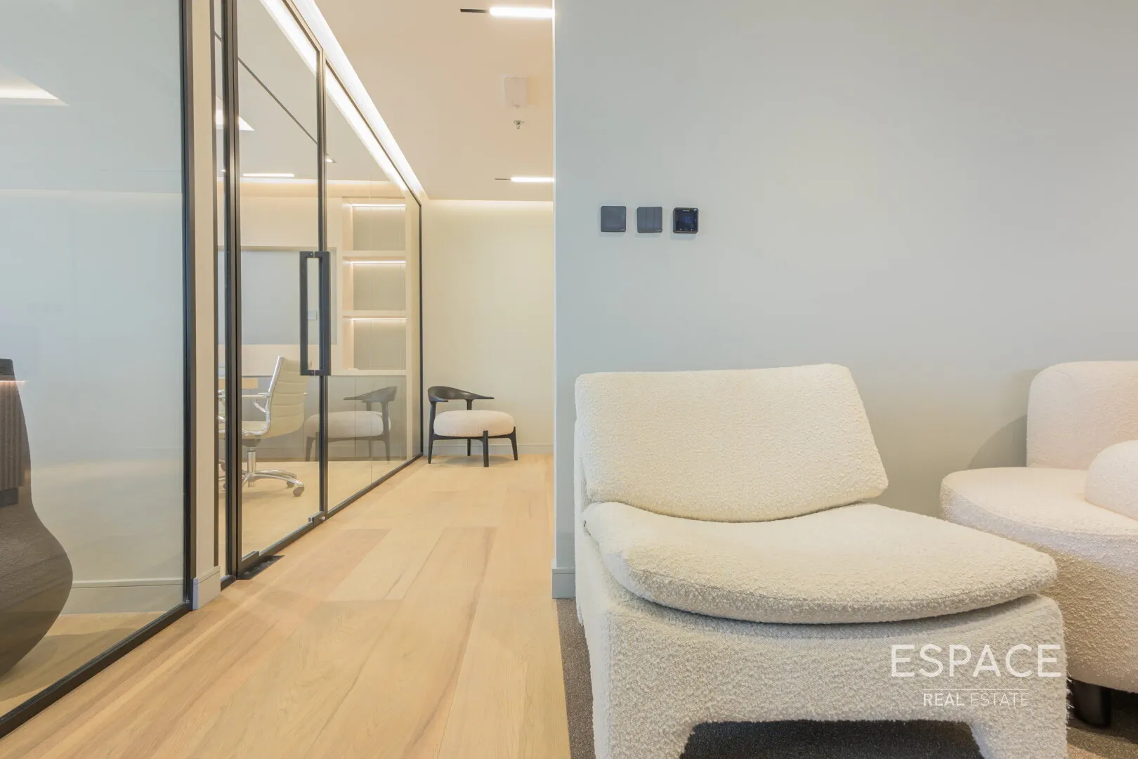 PropertiesGalleryCamera