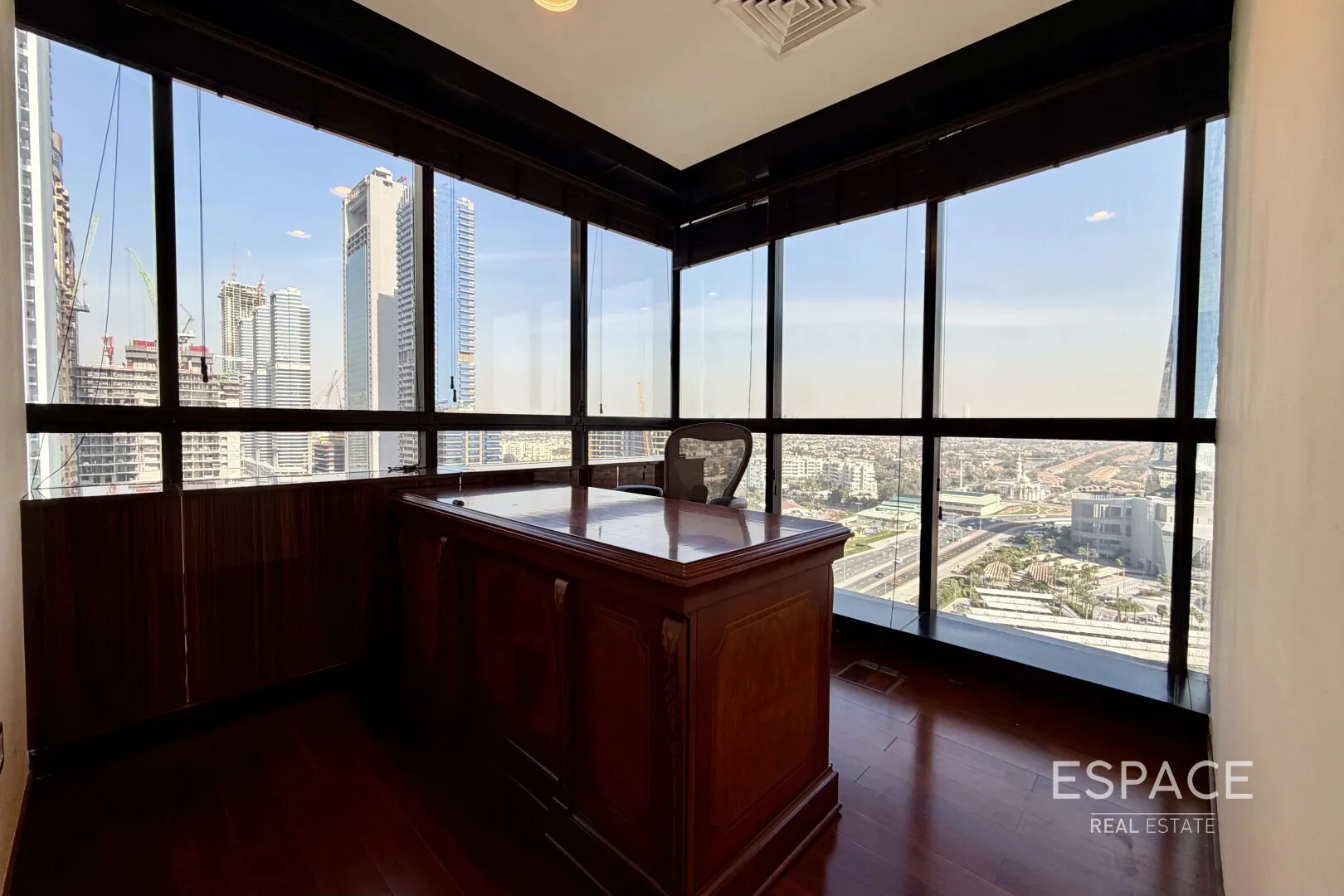 PropertiesGalleryCamera