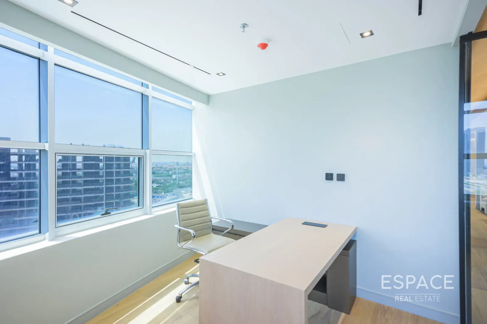PropertiesGalleryCamera