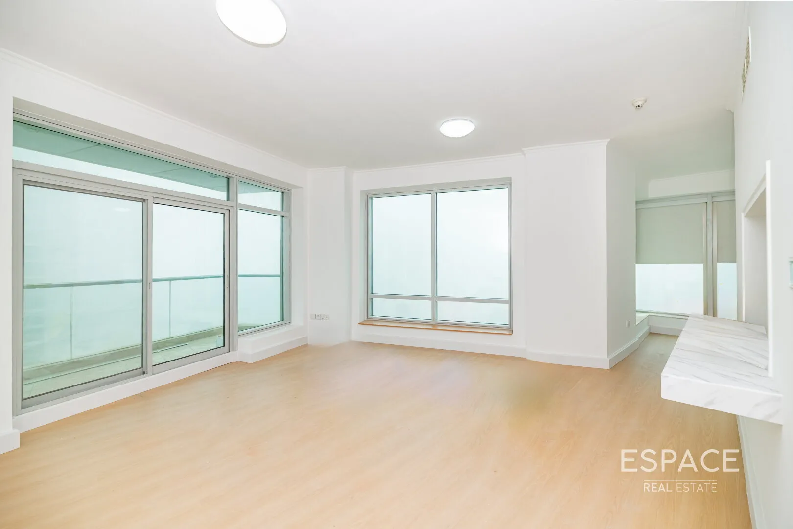 single static gallery