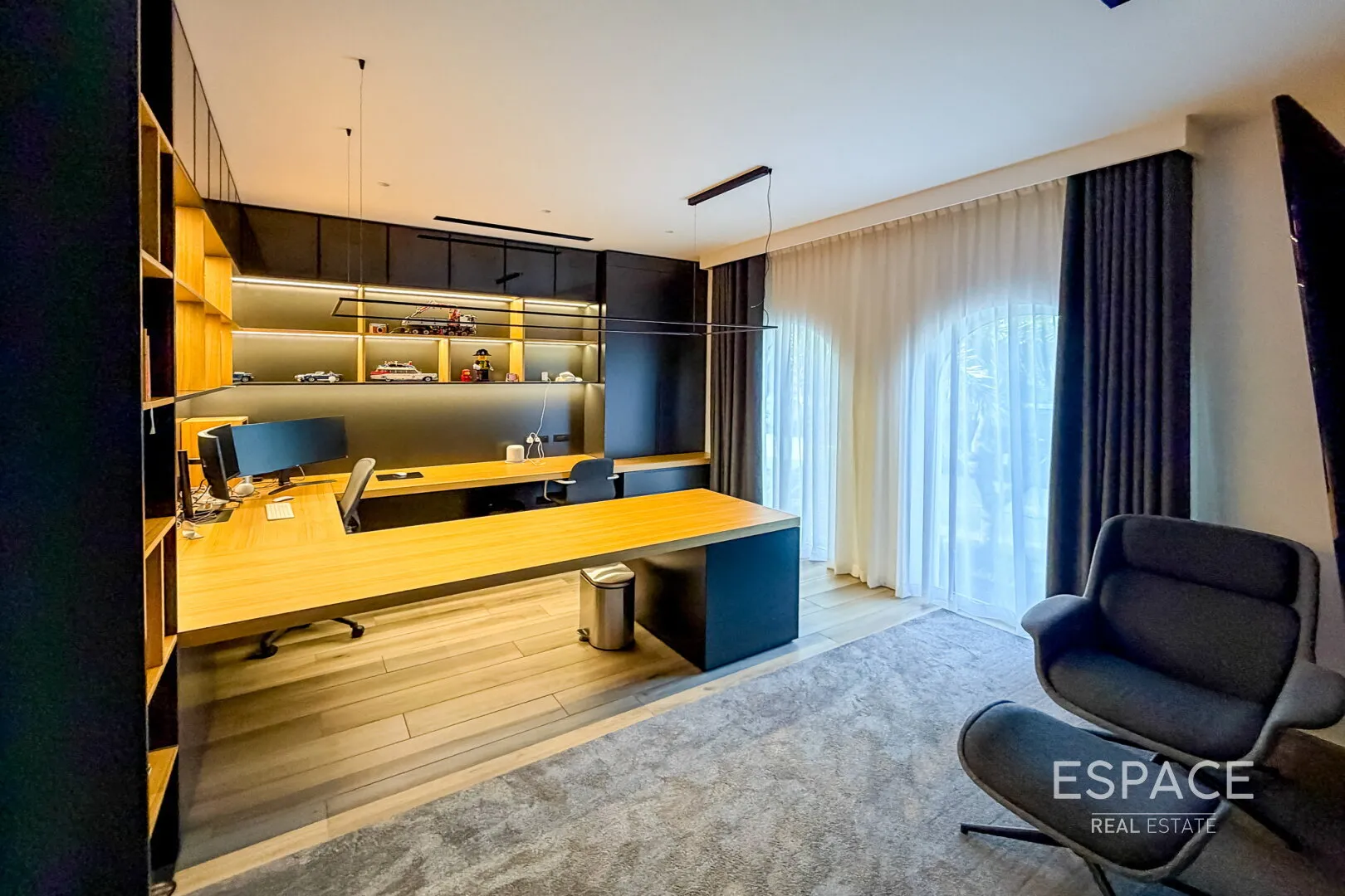 PropertiesGalleryCamera