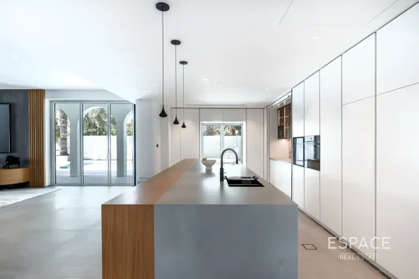single static gallery
