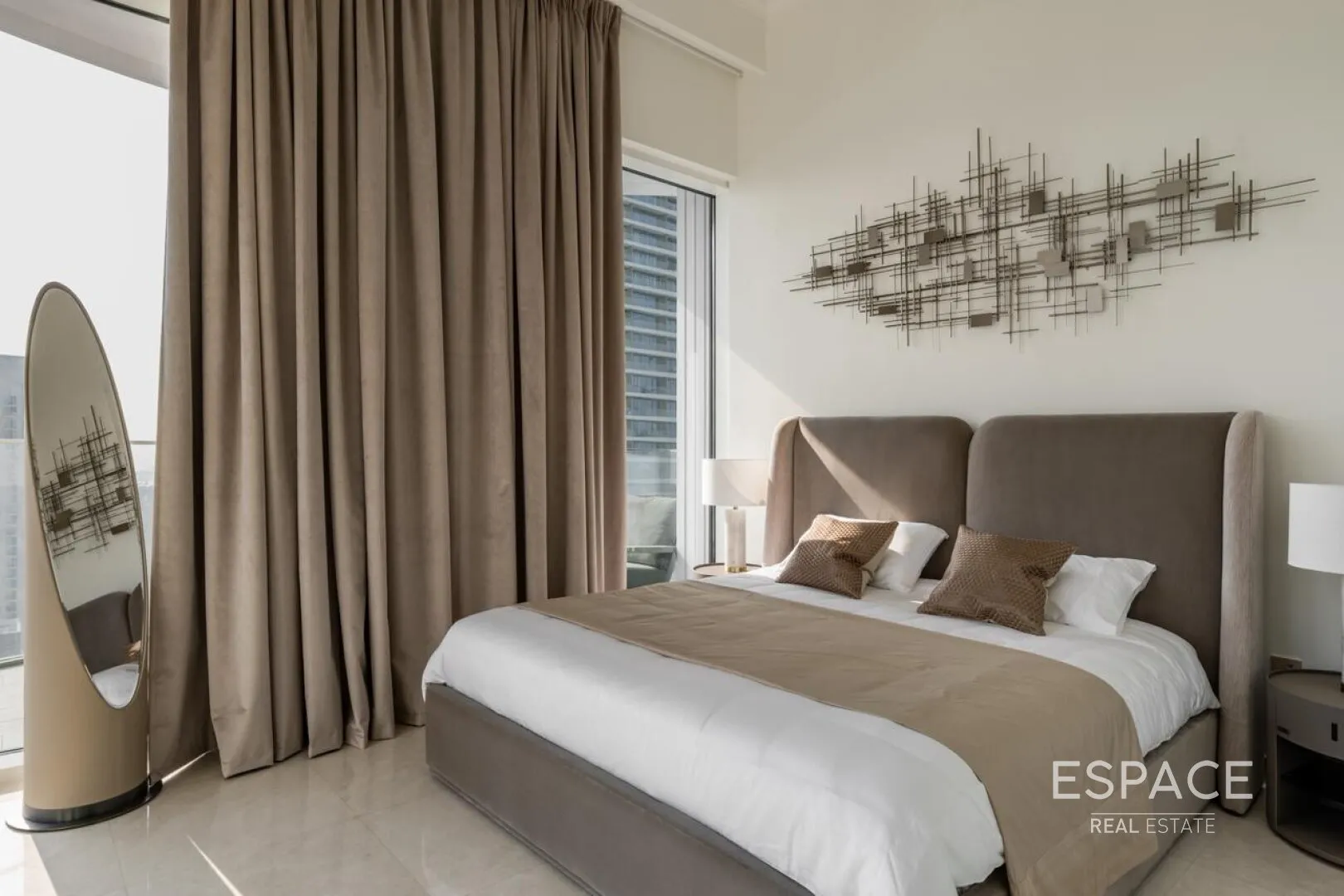 PropertiesGalleryCamera