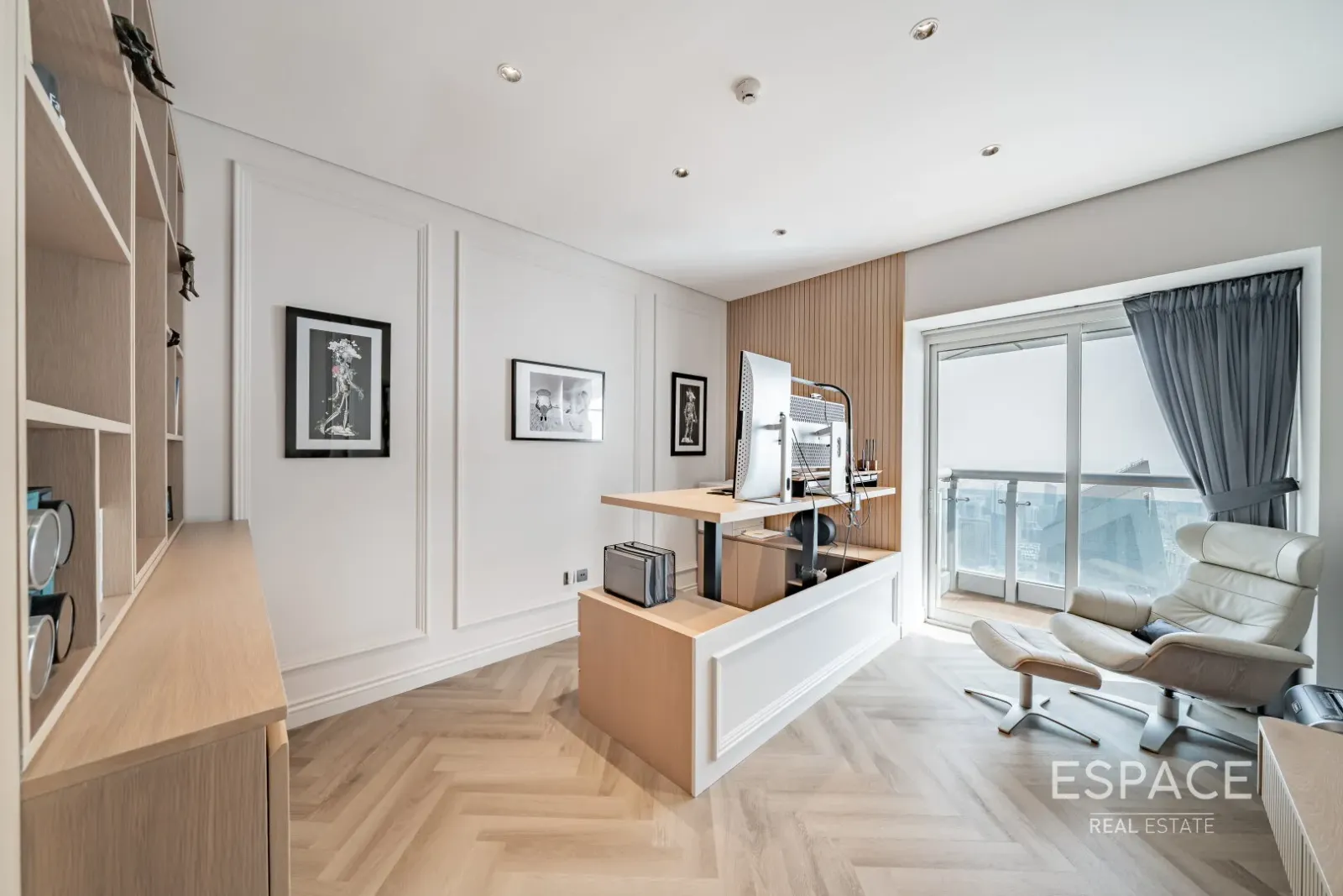 PropertiesGalleryCamera
