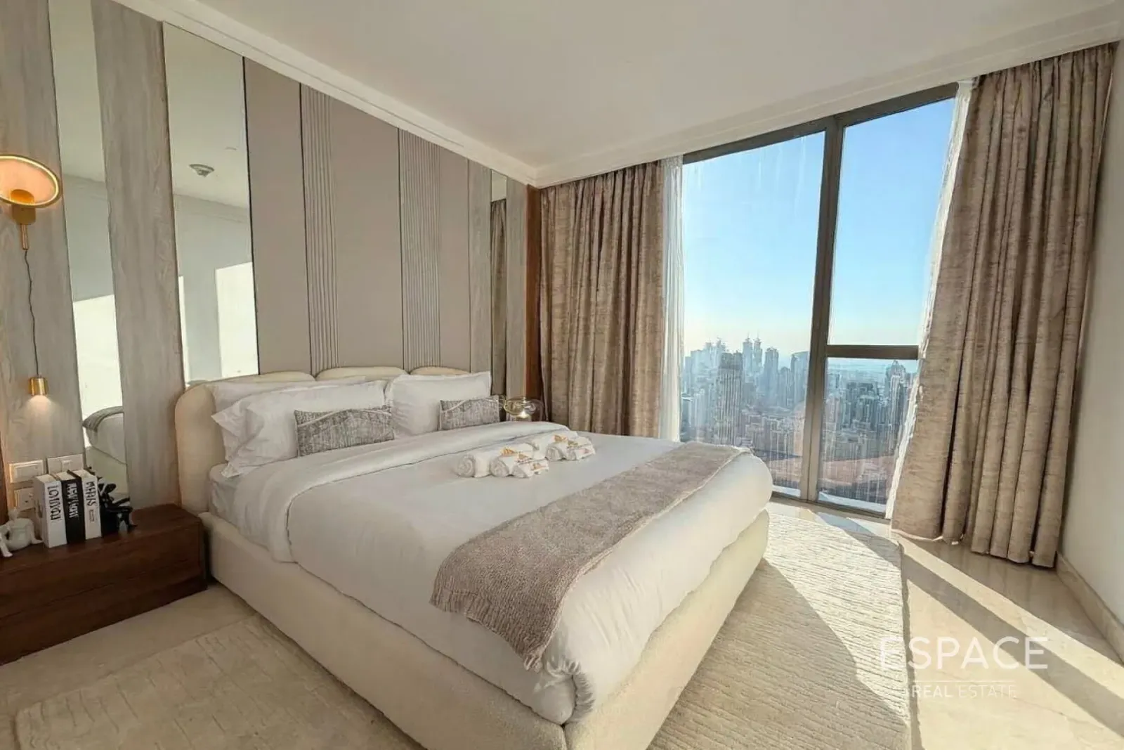 PropertiesGalleryCamera