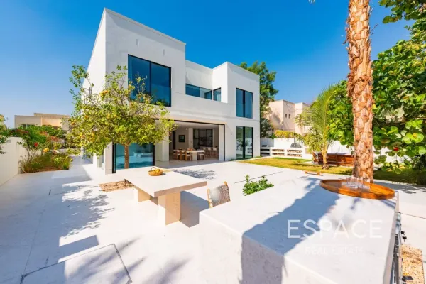 Meadows 7, Meadows, Dubai - Espace