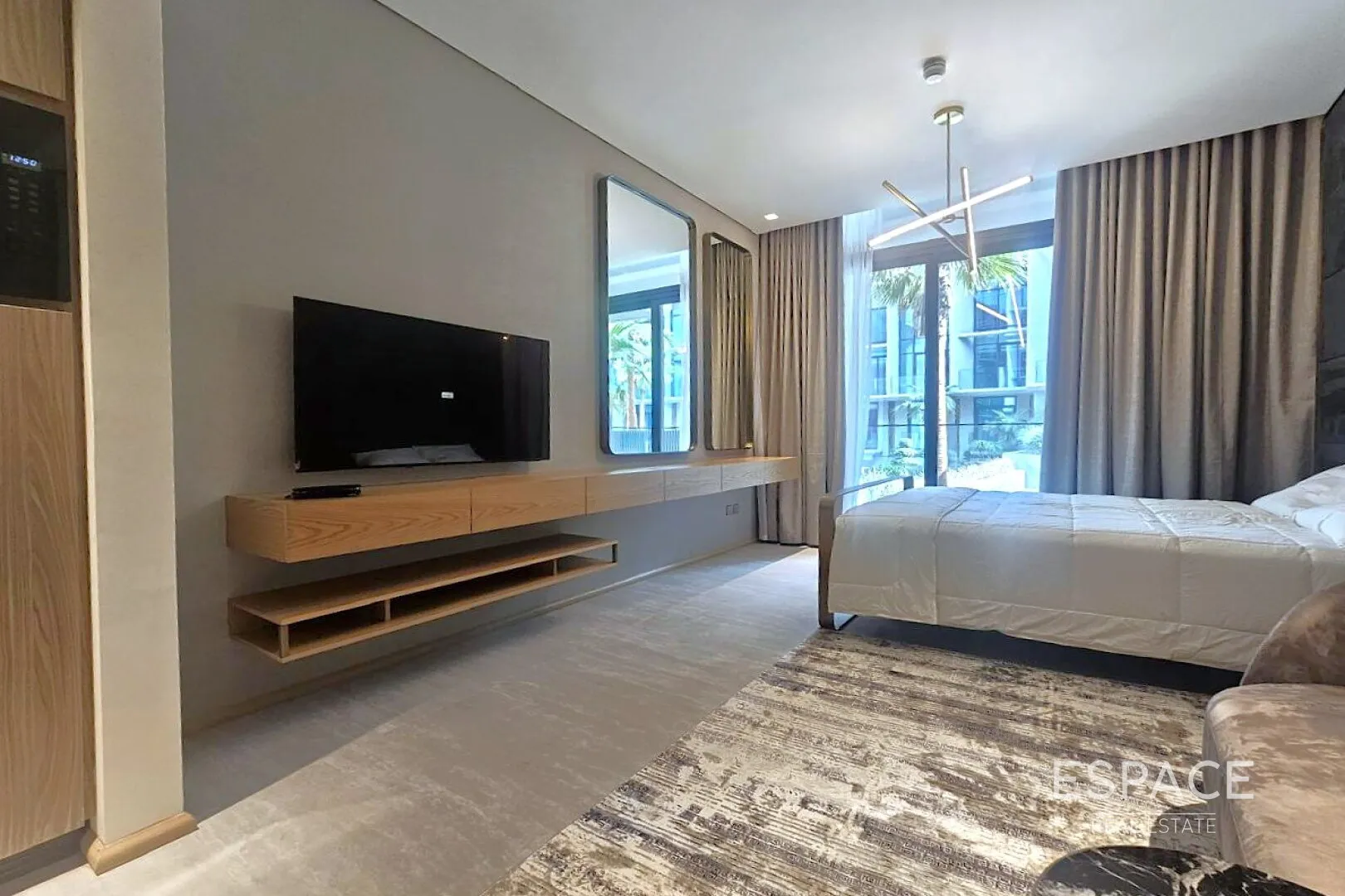 single static gallery