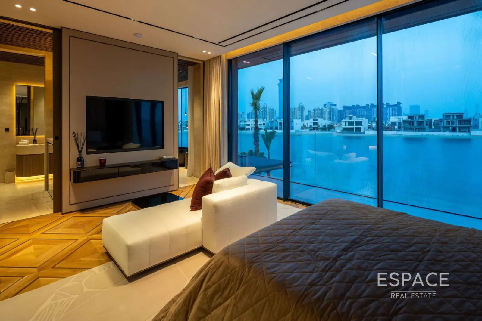 PropertiesGalleryCamera