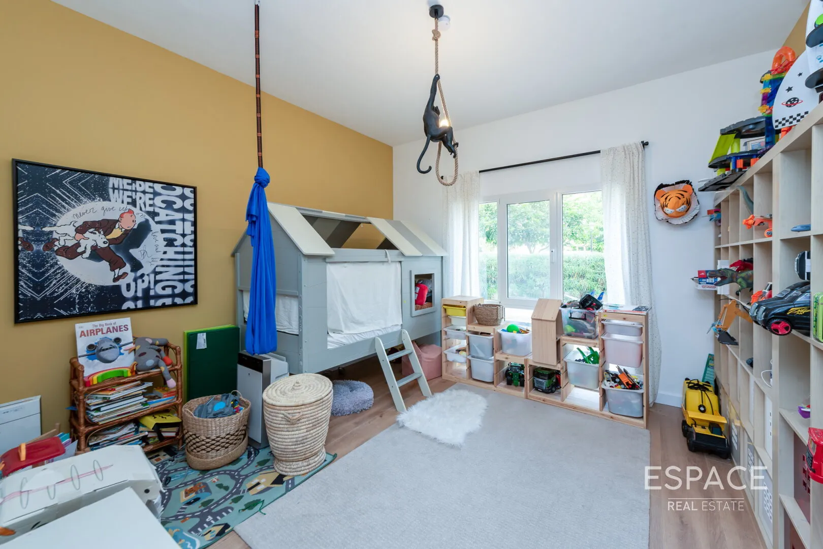 PropertiesGalleryCamera