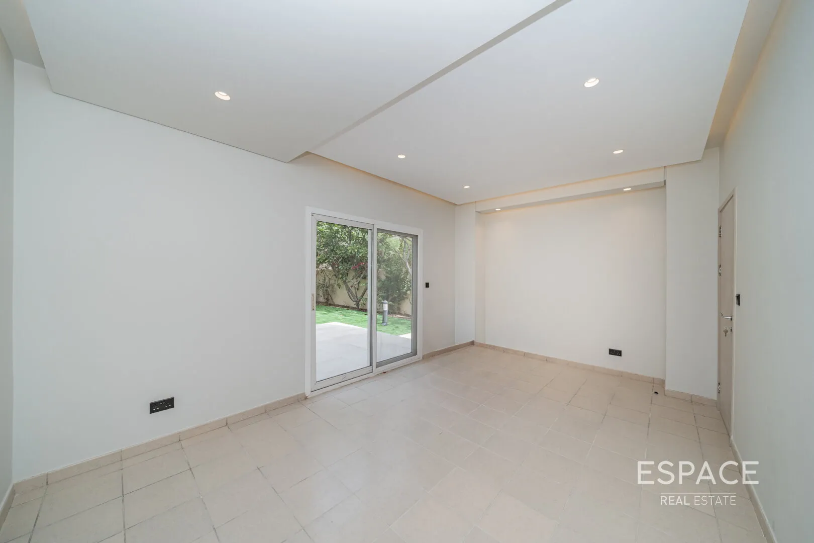 single static gallery