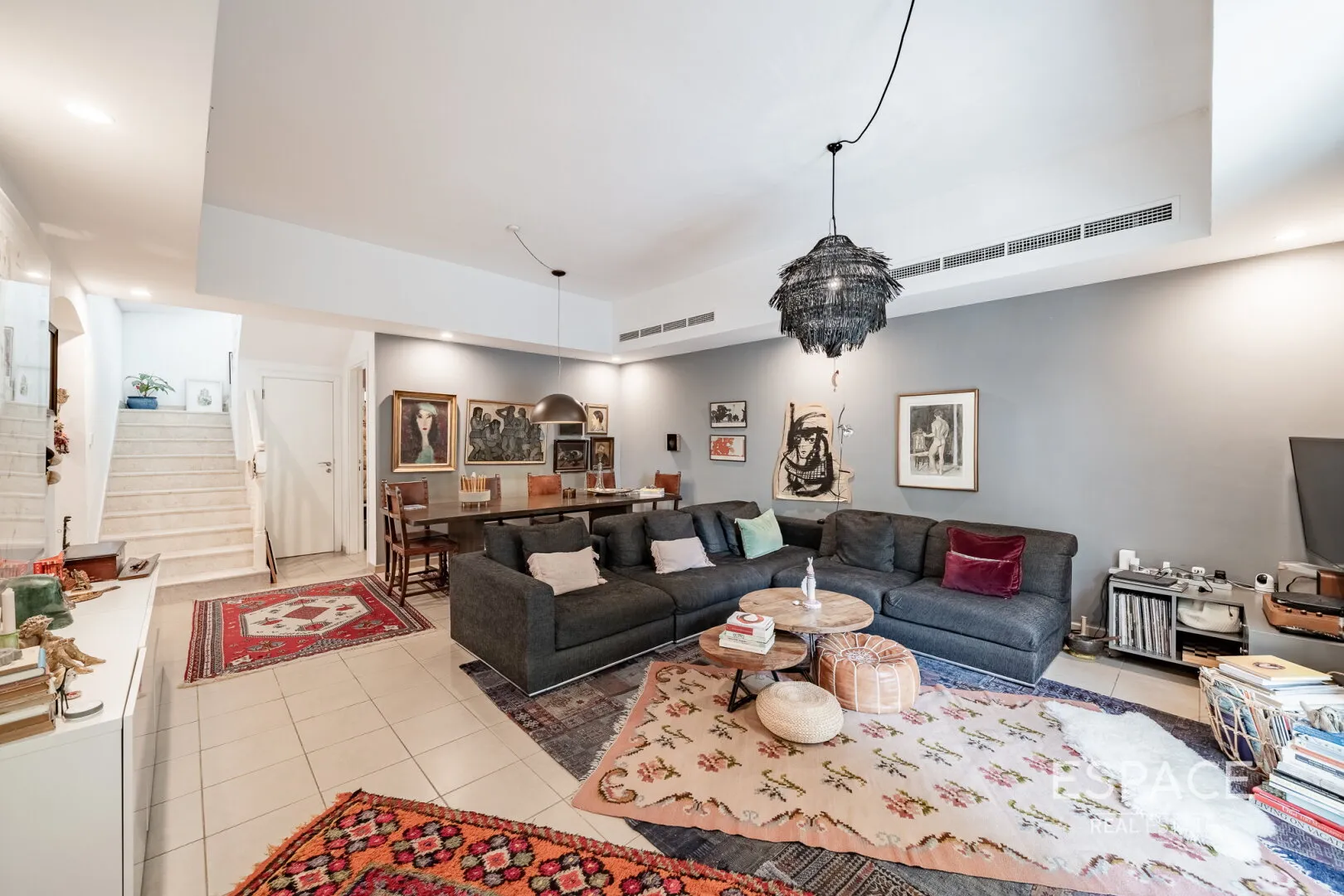 single static gallery