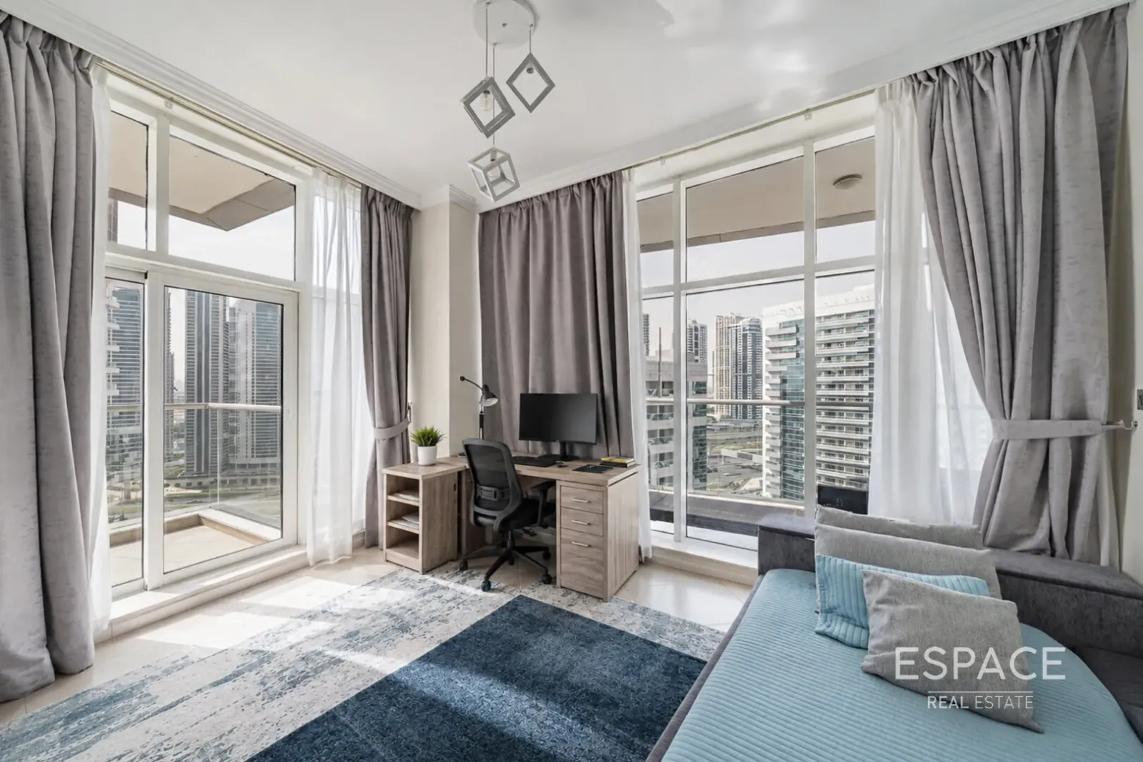 PropertiesGalleryCamera