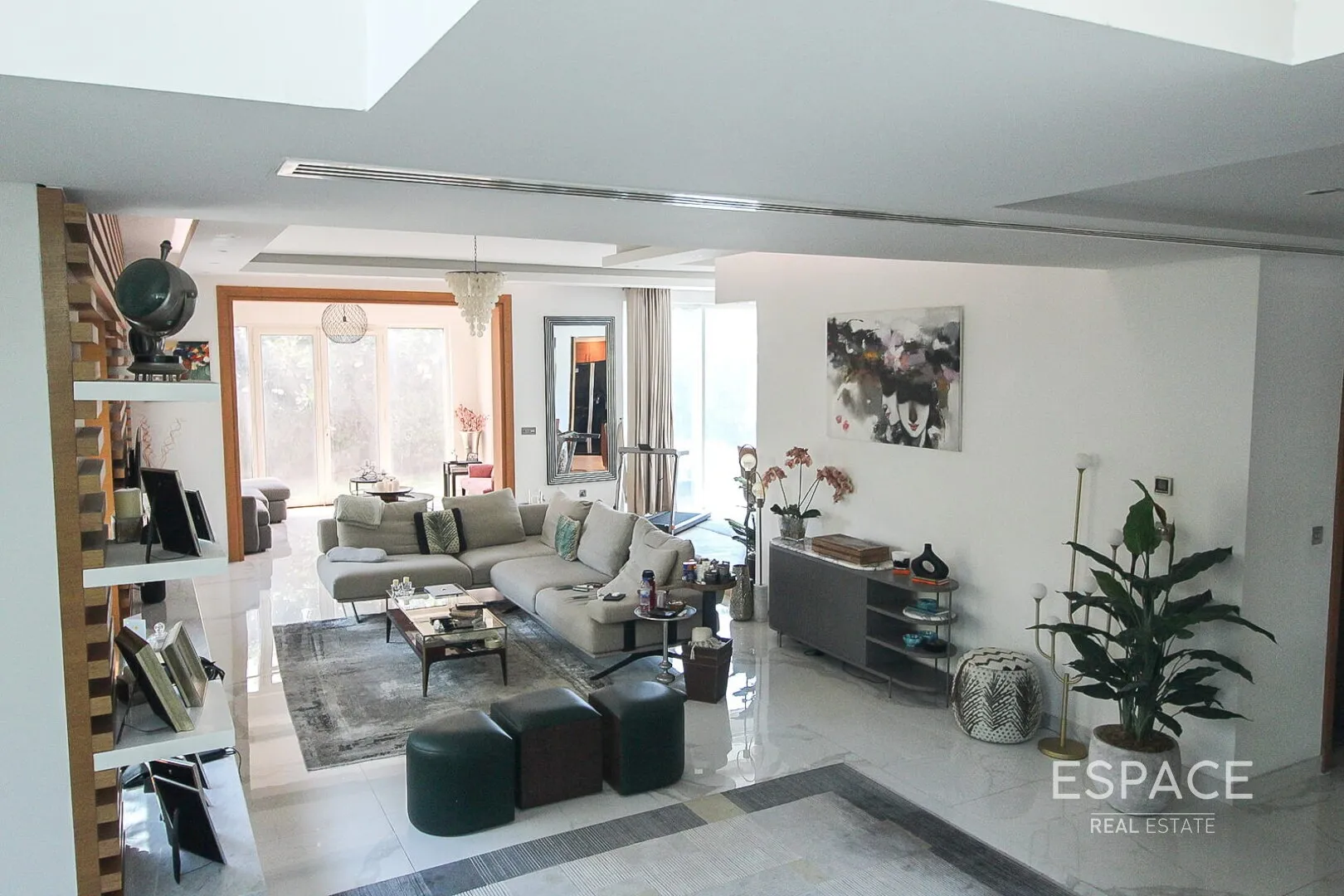 single static gallery