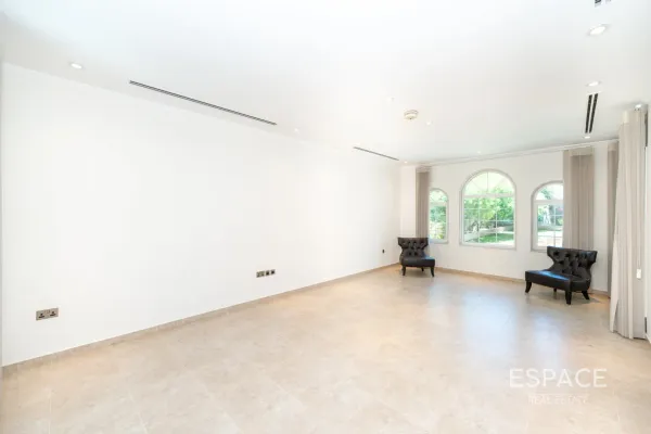 single static gallery