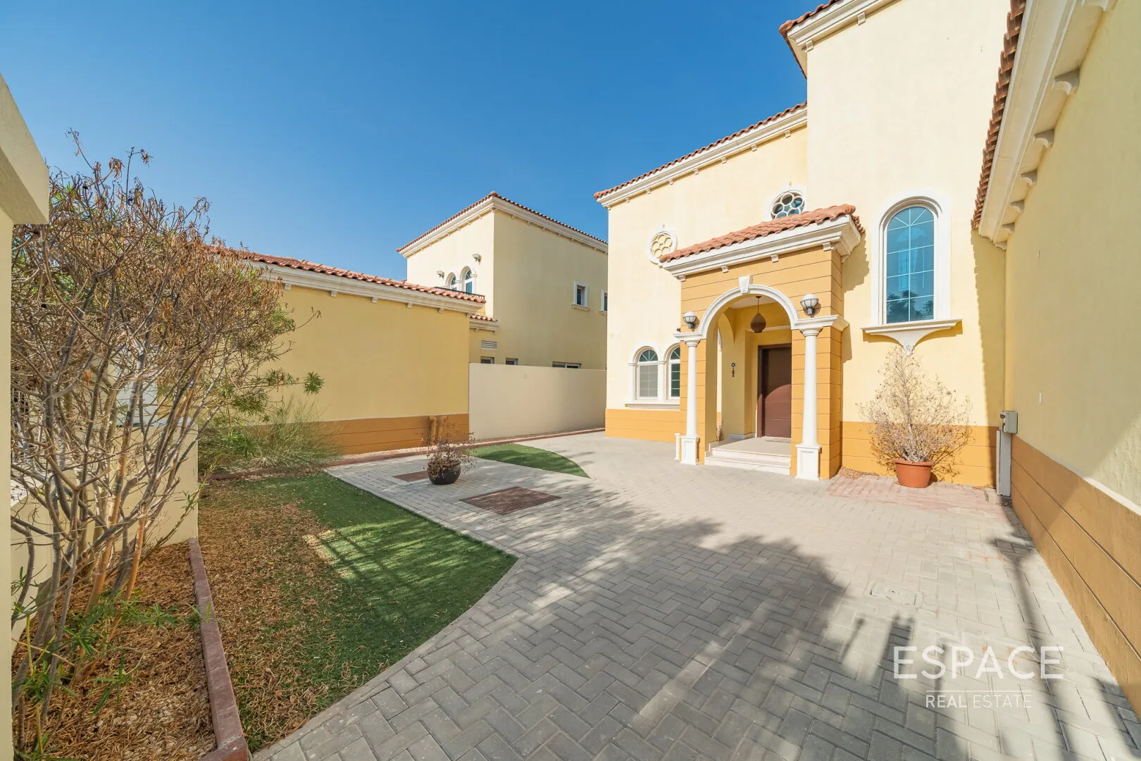 single static gallery