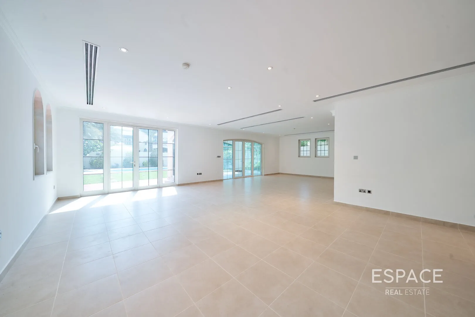 single static gallery