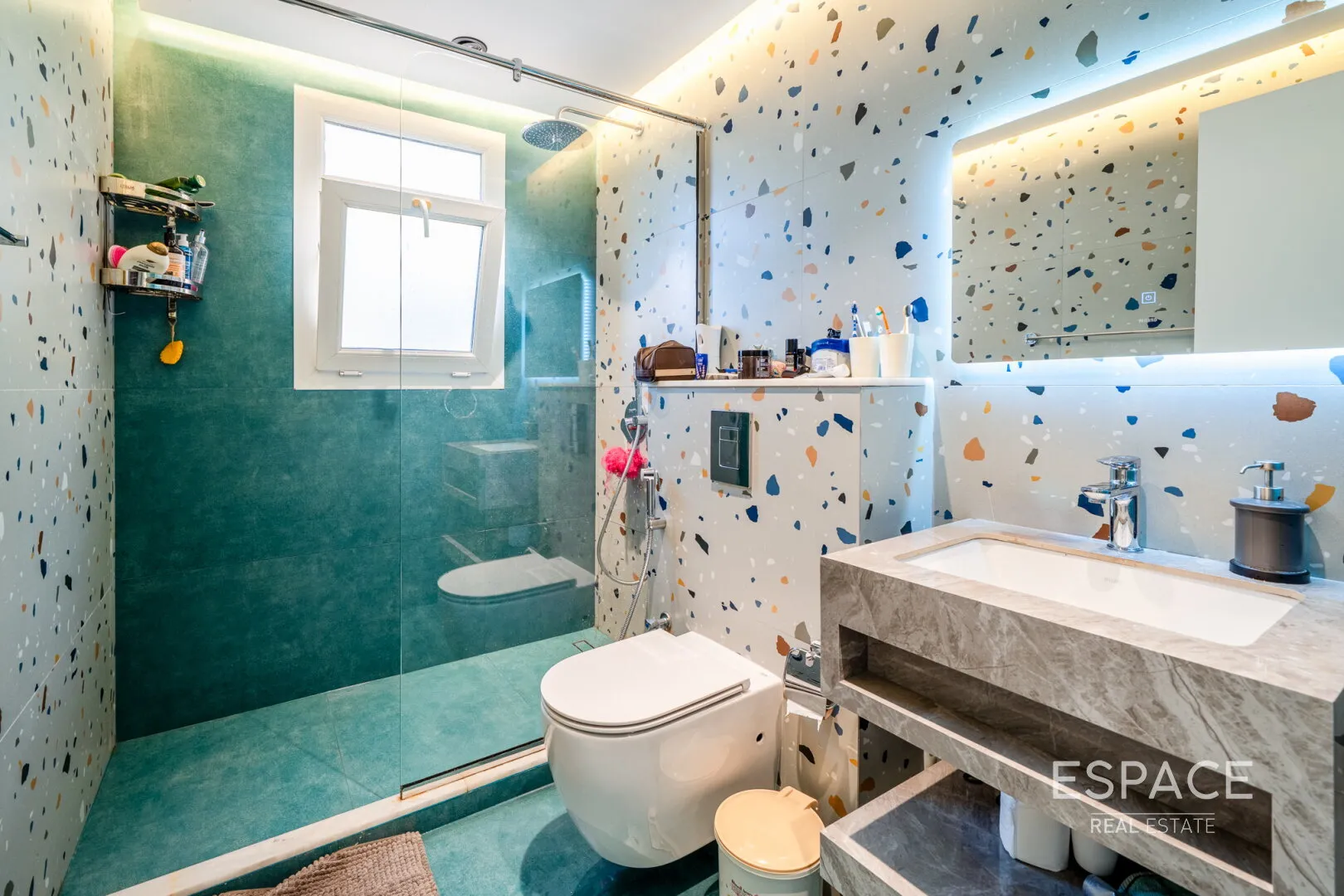 PropertiesGalleryCamera