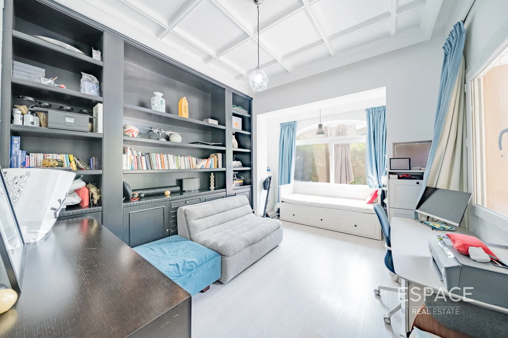 PropertiesGalleryCamera